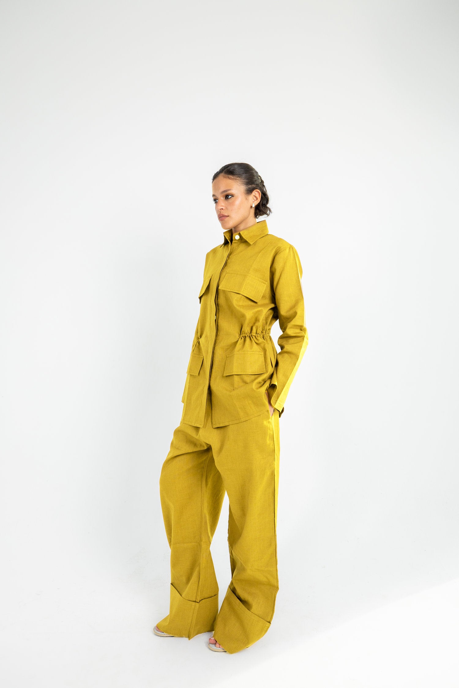 Structured Linen Set - Pistachio Secondary image