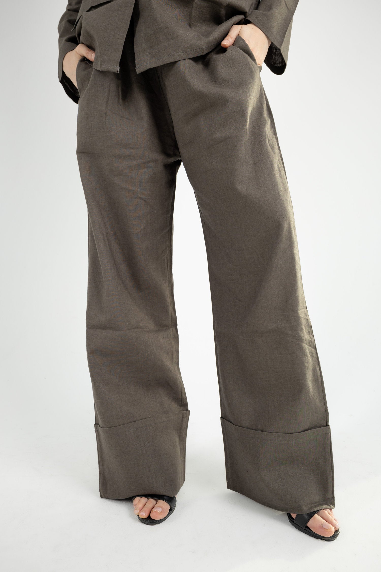 Structured Linen Set - Olive