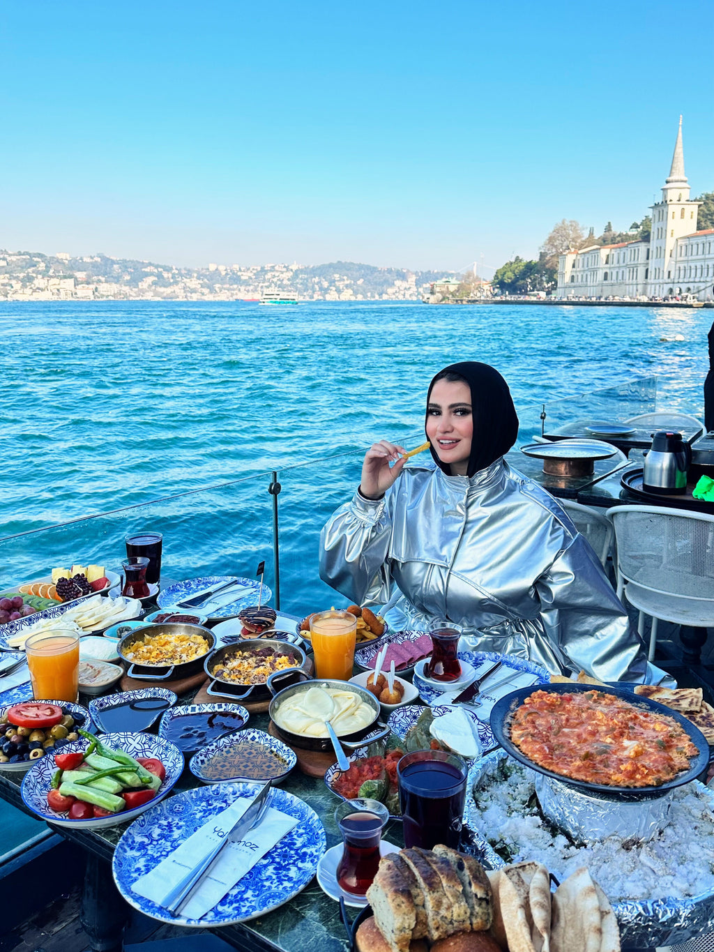 جاكيت جلد ميتالك