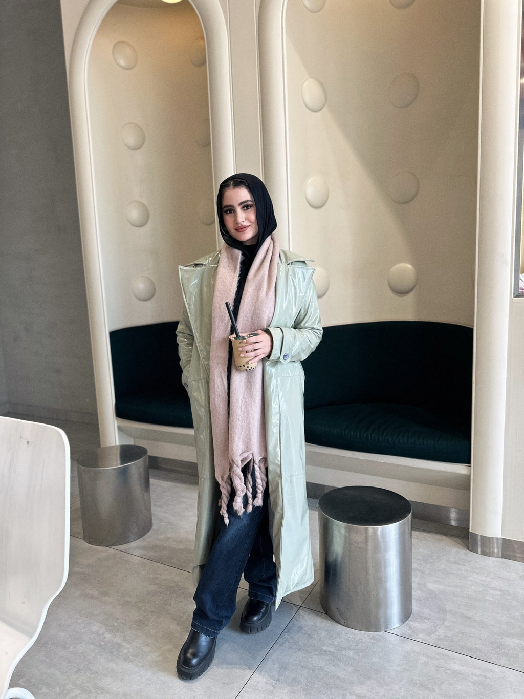معطف باستيل جلدي